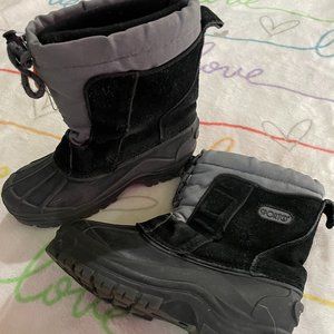 Black Gray Youth Kids winter snow boots sz 3